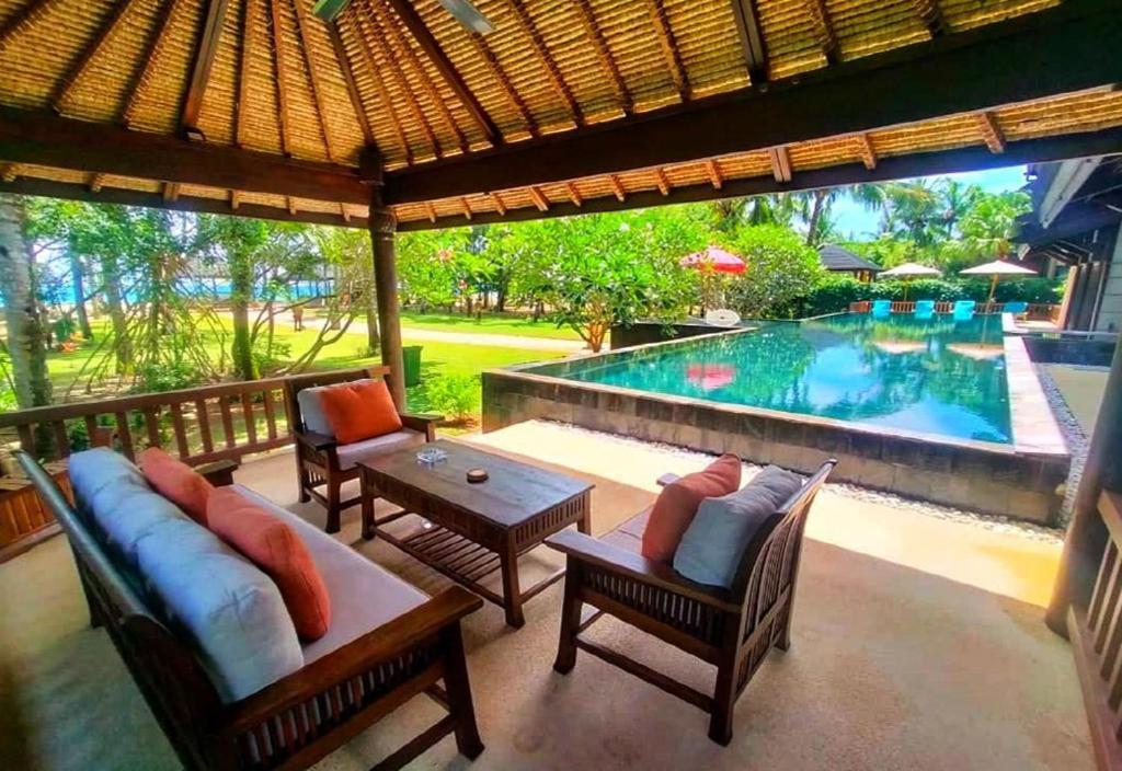 Kudat Riviera Exclusive Beach Villas Bagian luar foto