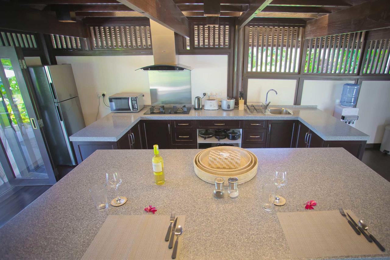 Kudat Riviera Exclusive Beach Villas Bagian luar foto