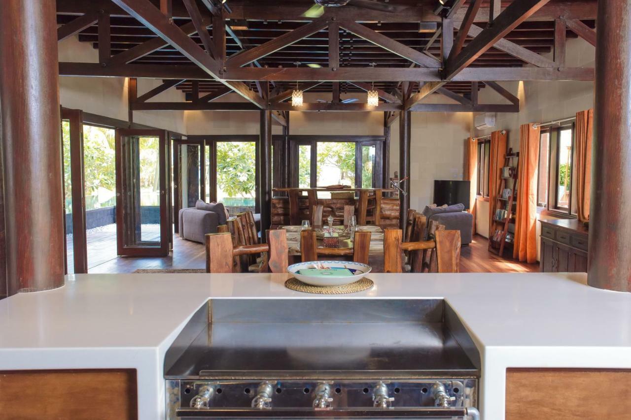 Kudat Riviera Exclusive Beach Villas Bagian luar foto